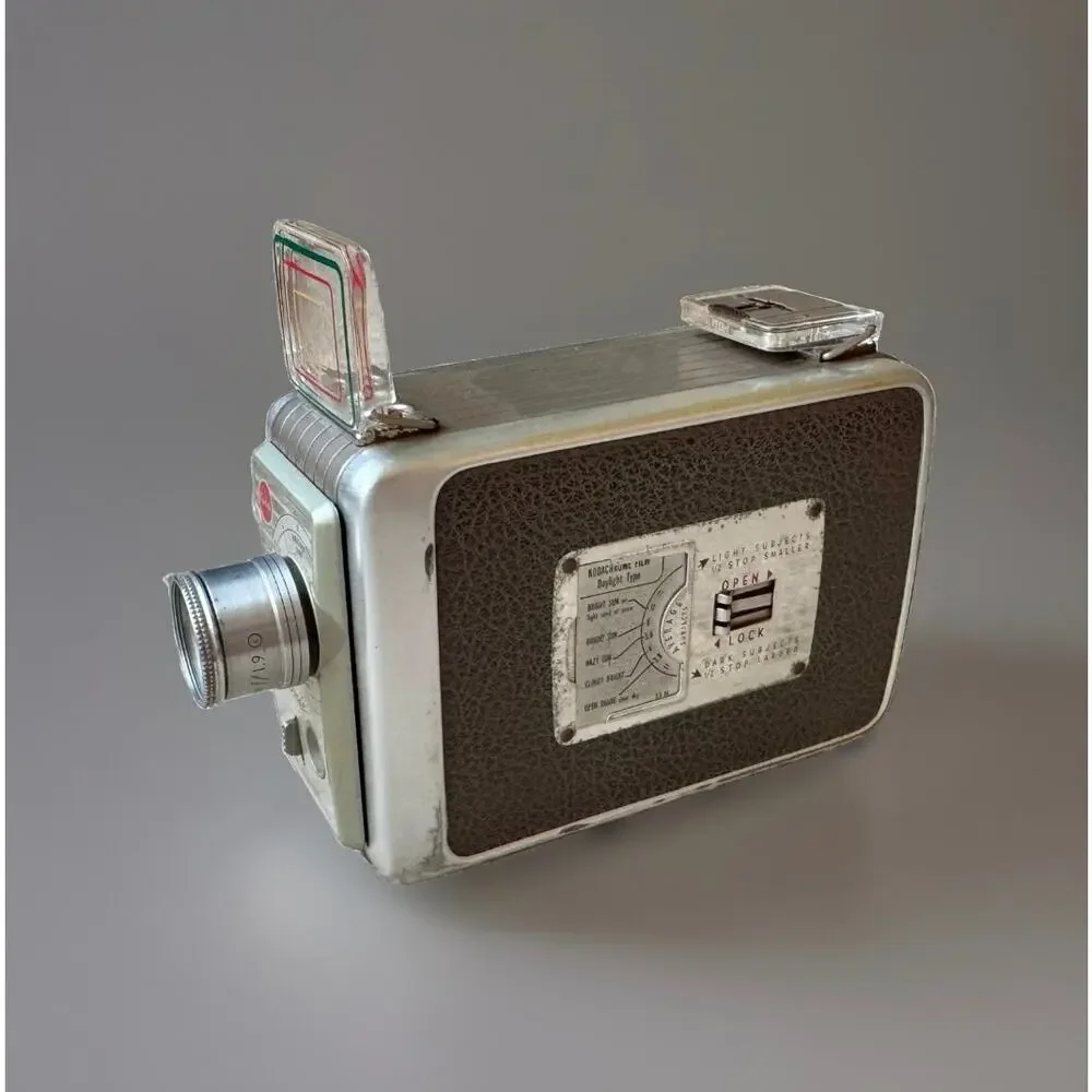 Vintage Kodak Brownie 8mm Movie Camera 13mm f/1.9 Lens 1950s w Manual Reel